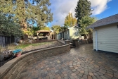 Backyard-Pavers